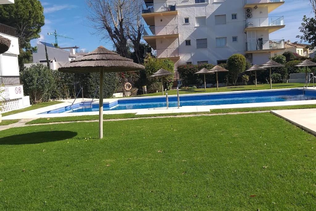 Apartamento En La Milla De Oro, A 100M De La Playa Appartement Marbella Buitenkant foto